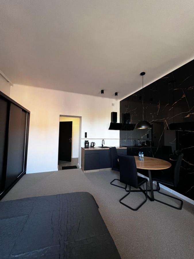 Gamler Apartments By Letrent Zyrardow Exterior foto